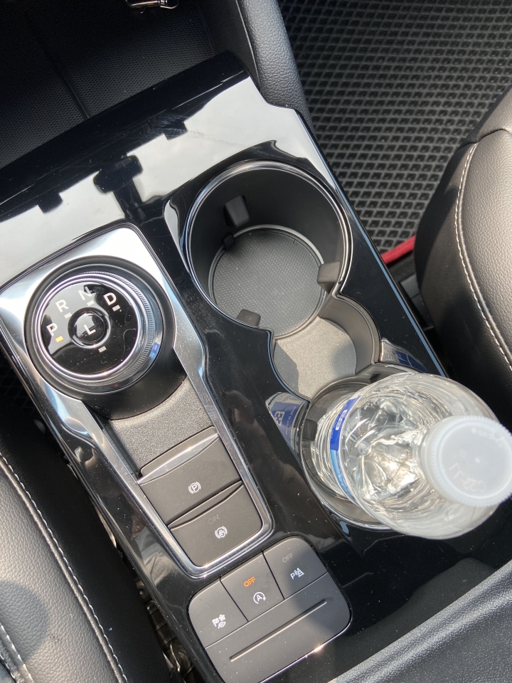 kuga180旗艦版~讓我找回開車的樂趣