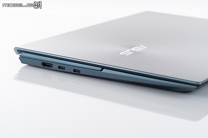 ASUS ZenBook Duo 14 UX482 雙螢幕帶來便利多工體驗