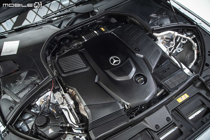 【旗艦風範】大改款Mercedes-Benz S-Class賞車實拍|科技大躍進,豪車翹楚當之無愧!