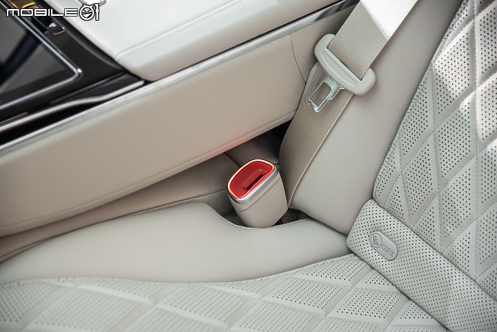 【旗艦風範】大改款Mercedes-Benz S-Class賞車實拍|科技大躍進,豪車翹楚當之無愧!