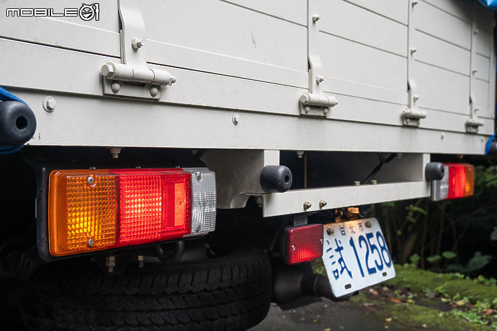 HINO 200 試駕|誰都能駕馭的輕鬆好開三噸半