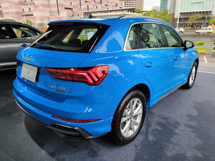 點我看大圖 Audi Q5小改款5色預賞 & 體驗活動分享(圖多)