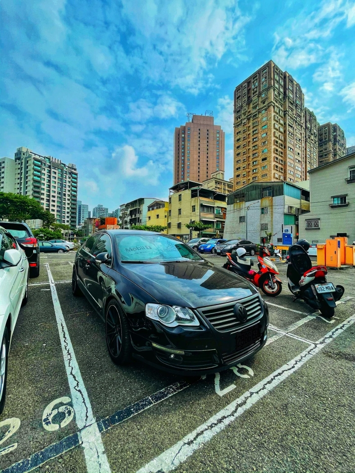 加油、放油門時會偏移