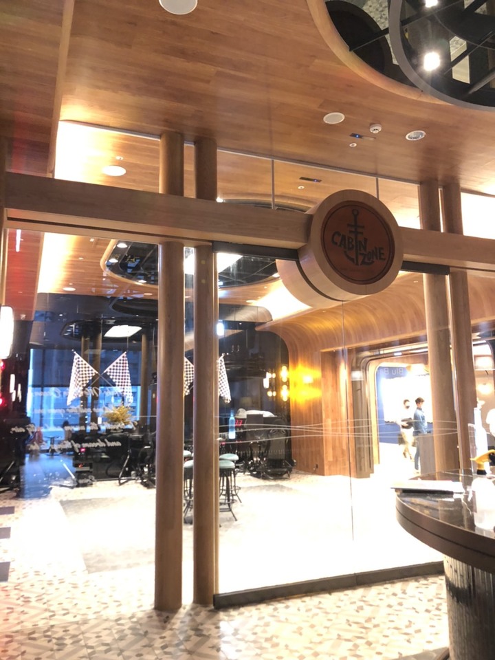 以海洋為設計元素的和逸飯店Cozzi Blu桃園館及巧虎夢想樂園分享