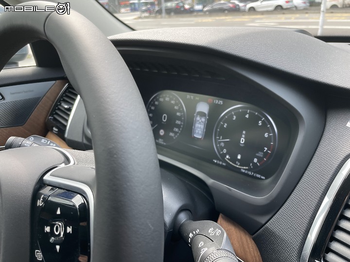 再訪Volvo 試駕XC90 B5M