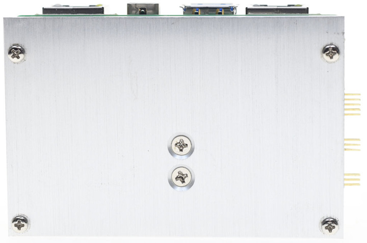 信用卡大小的DFI ALF51 1.8吋SBC動手玩