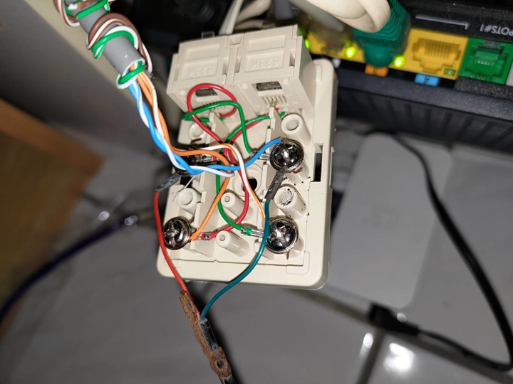 求救~新家無線電話不會通?