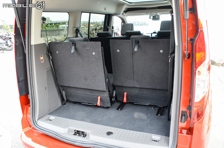 Ford Tourneo Connect 旅玩家試駕|百變空間多用途七座MPV!