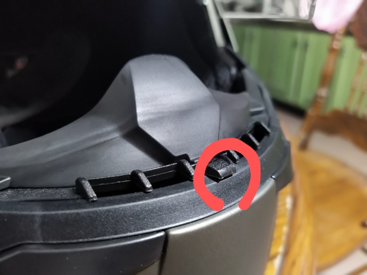 FC MOTO買的BOGOTTO V280可樂帽也來開箱