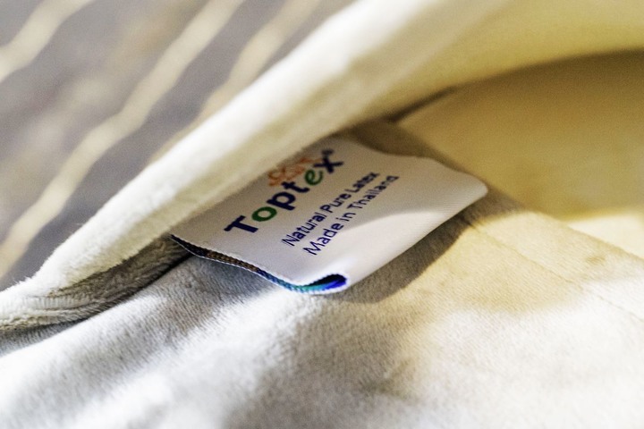 Toptex BACK01 下背支撐乳膠腰靠.開箱