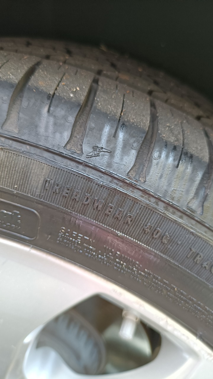 固特異GOODYEAR EAGLE F1 Asymmetric 5 試用文