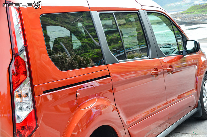 Ford Tourneo Connect 旅玩家試駕|百變空間多用途七座MPV!