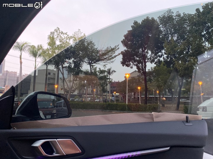 終於換我貼~韓國BMW御用的隔熱紙