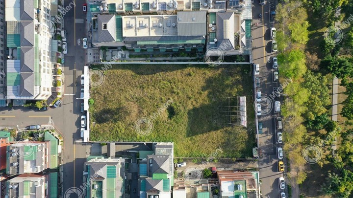 New 東區 坤悅*領秀* 宜居建築 74環內 公園第一排 0店面 雙公園 單純戶數 戶戶邊間 雙面採光 潛銷討論