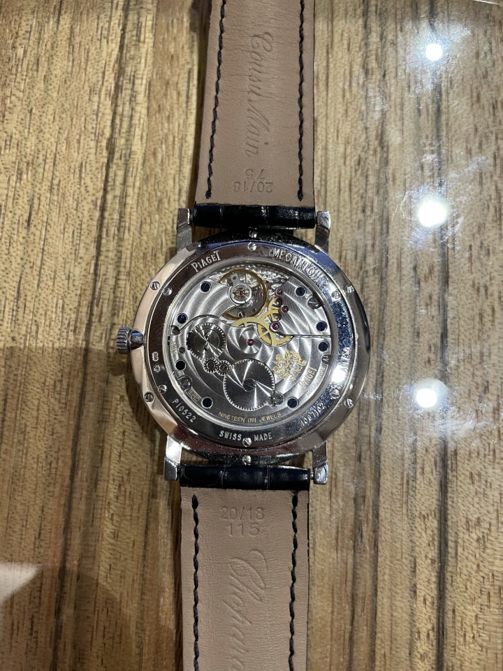 伯爵錶真假鑑定