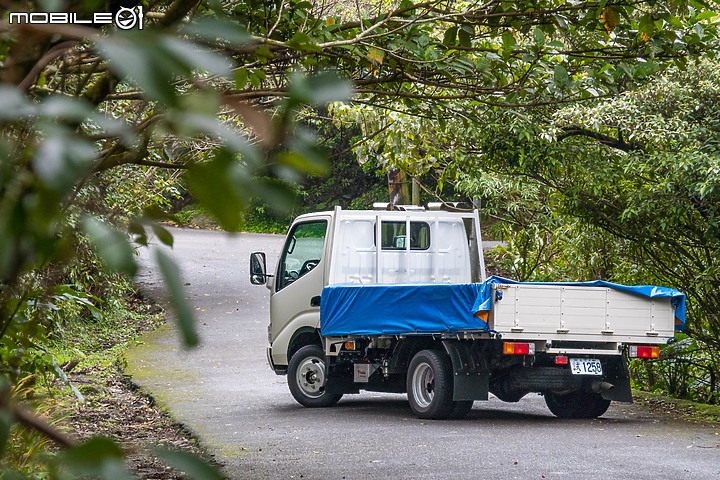 HINO 200 試駕|誰都能駕馭的輕鬆好開三噸半