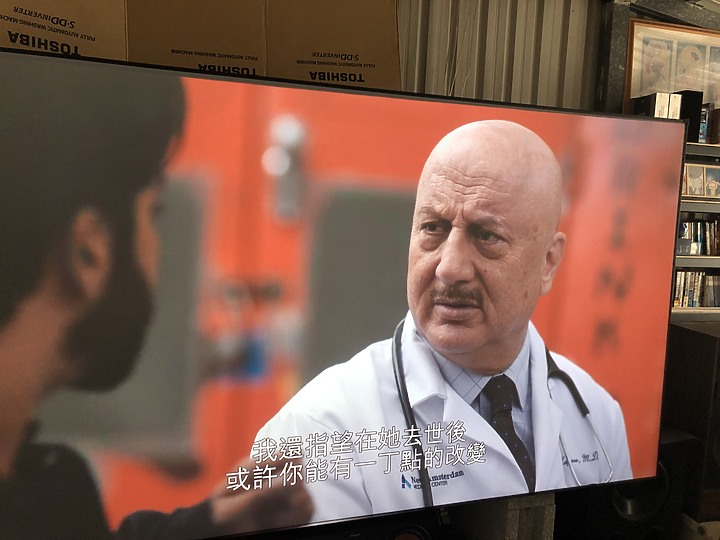 [心得]Optoma 奧圖碼 4K雷射超短焦家庭劇院P2