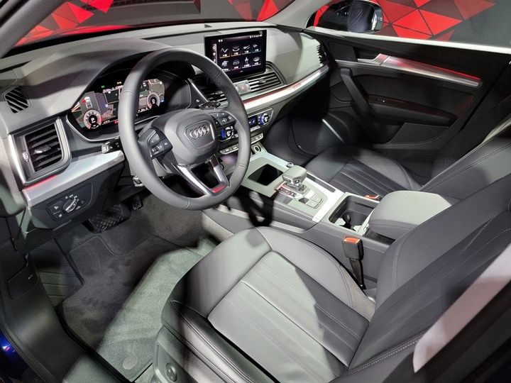 點我看大圖 Audi Q5小改款5色預賞 & 體驗活動分享(圖多)