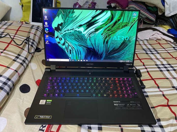 AERO 17 HDR YC創作者筆電 無限創意任你揮灑~