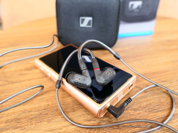 [不務正業護理師開箱]SENNHEISER IE300 入耳式耳機～細膩情感怎能錯過～