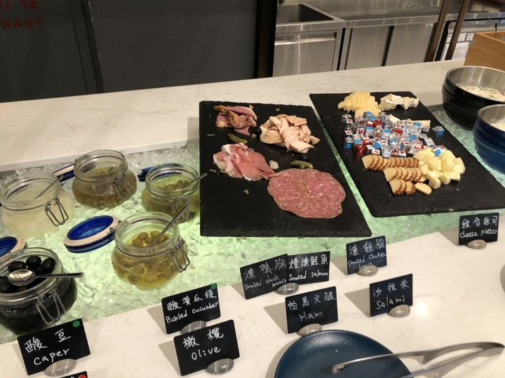以海洋為設計元素的和逸飯店Cozzi Blu桃園館及巧虎夢想樂園分享