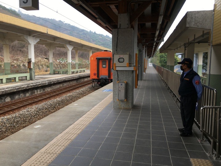 騎訪南迴鐵路上的祕境.枋山車站