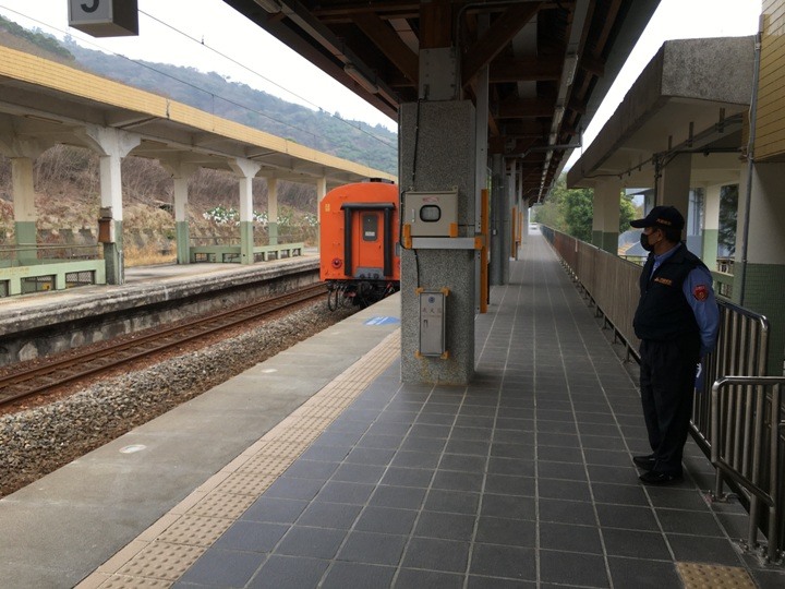 騎訪南迴鐵路上的祕境．枋山車站