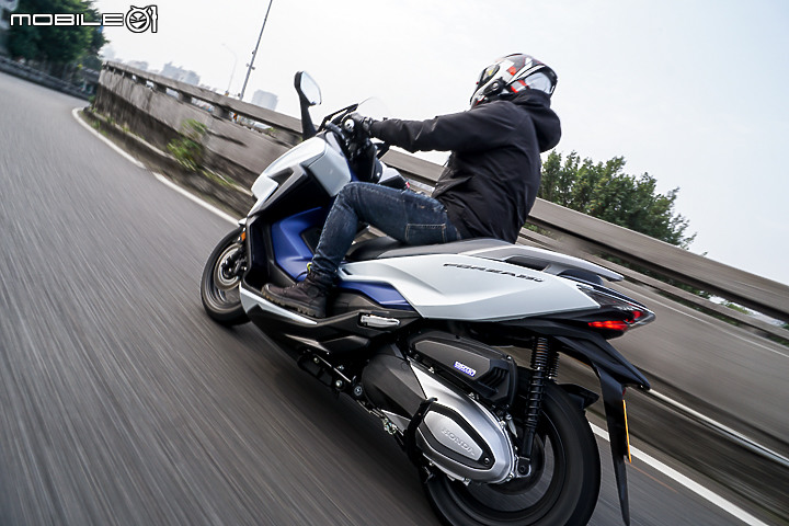 HONDA FORZA 350 獨家試駕｜動力大躍進 滿足通勤旅程全面需求