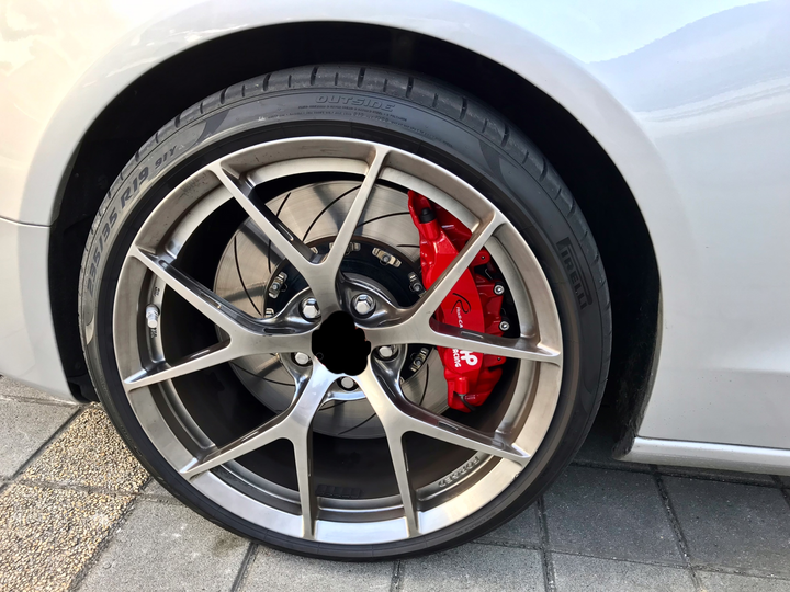 倍耐力P-ZERO 4 上車啦!
