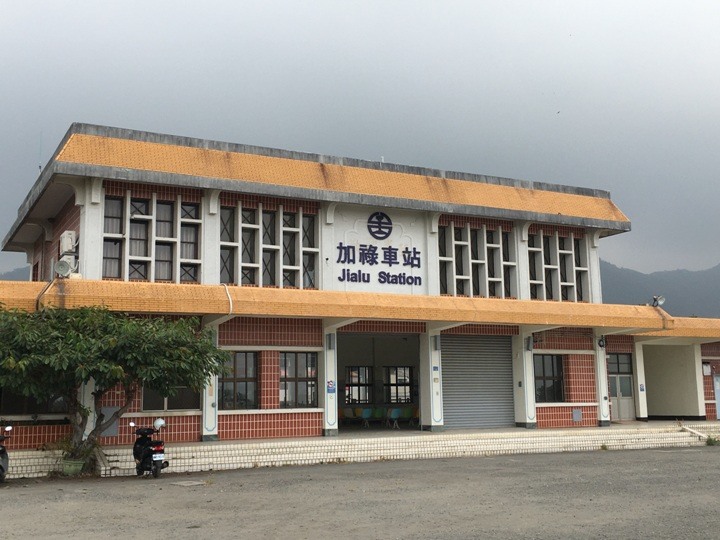 騎訪南迴鐵路上的祕境.枋山車站