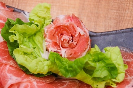 林口平價火鍋『御鼎湯原本鍋物』，吃盡各種頂級海陸饗宴！