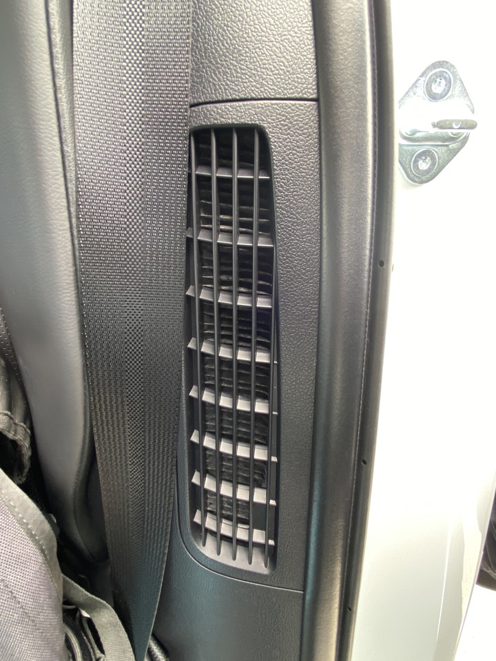 Prius PHV一個月心得,這裡有車友嗎?