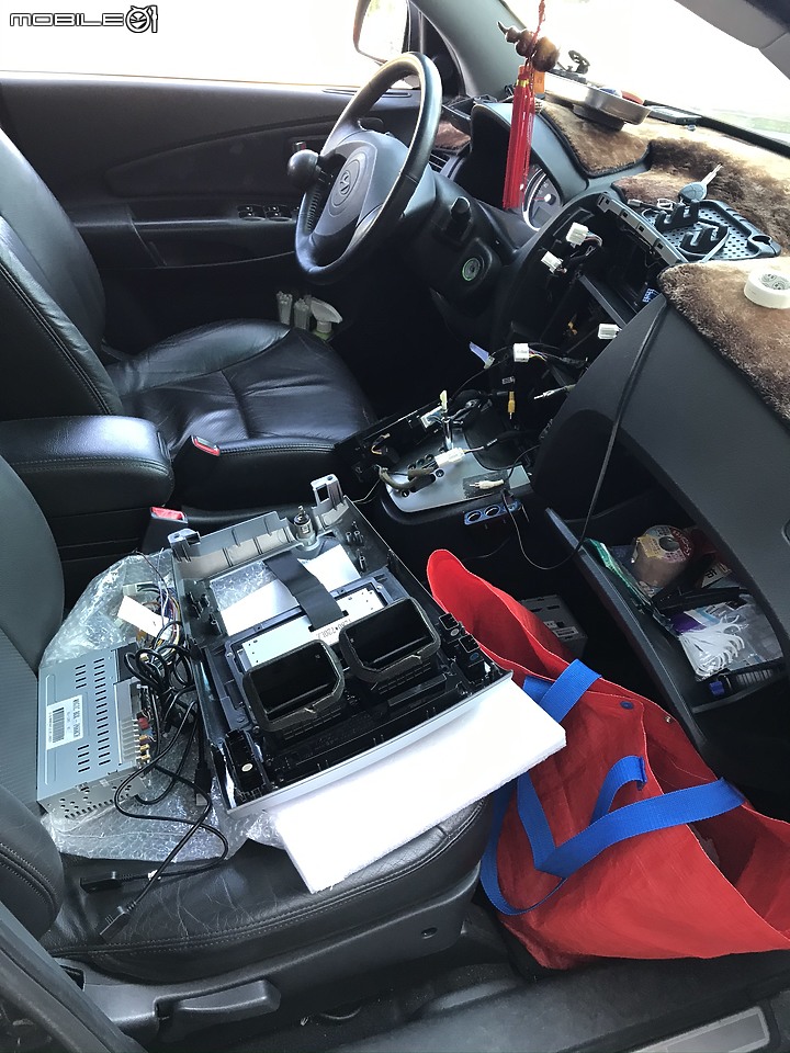 [DIY] 拆掉2010 TUCSON買車附的7吋影音主機… 換裝7862的10.2吋安卓車机 + TPMS + 更換AHD高清夜視倒車鏡頭