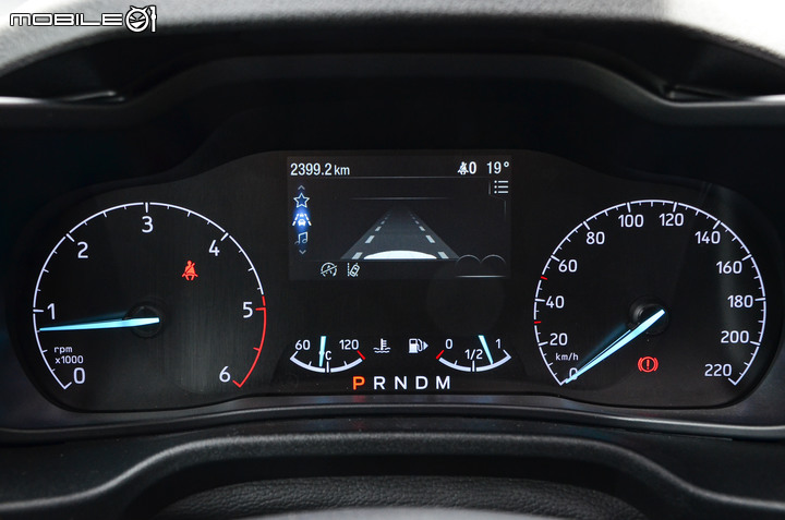 Ford Tourneo Connect 旅玩家試駕|百變空間多用途七座MPV!