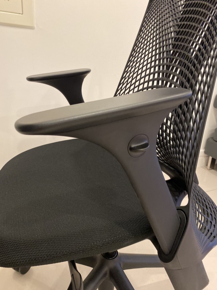 ［開箱］Herman Miller Sayl 三個月使用感想