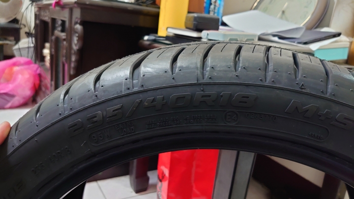 換新胎嚕～固鉑RS3-G1 235/40R18（5/30更新）