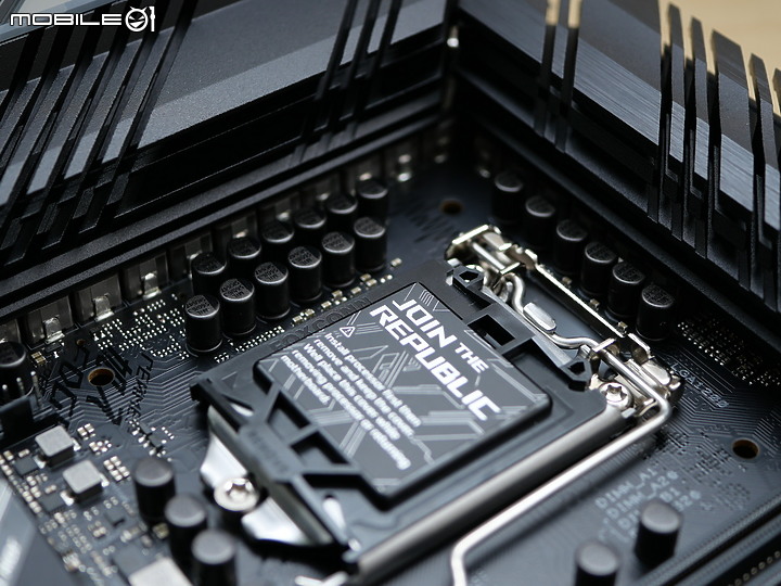 點我看大圖 新規導入用料升級 ROG STRIX Z590-F GAMING WIFI