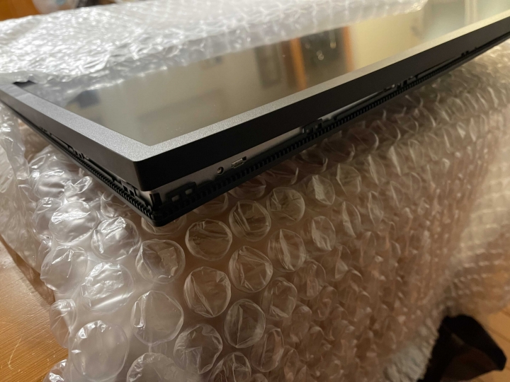 BenQ EL2870U 的無解問題與後續令人傻眼的維修