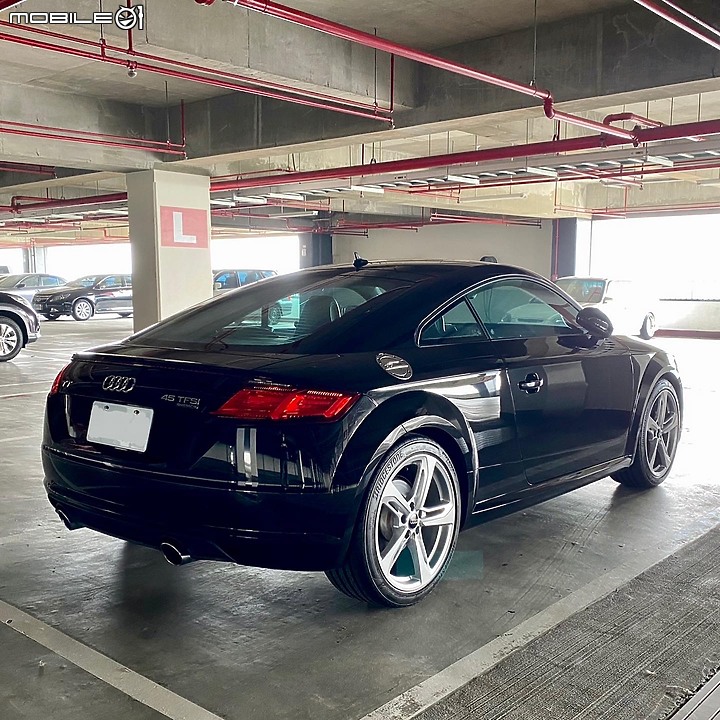 點我看大圖 Audi TT Coupe 45 TFSI quattro 之 Alcantara 麂皮內裝分享