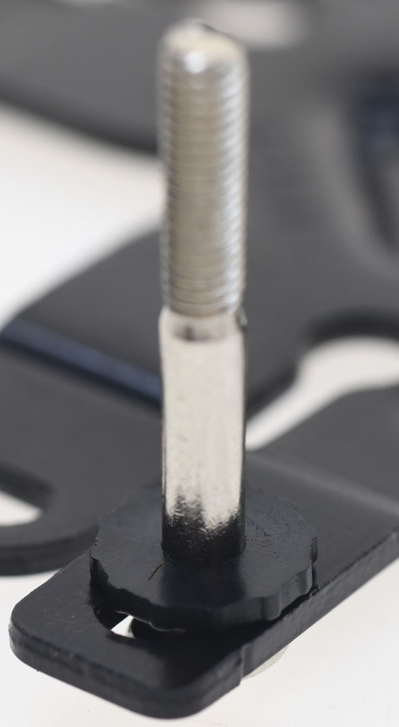 純白版ENERMAX LIQMAXIII 360一體式水冷動手玩