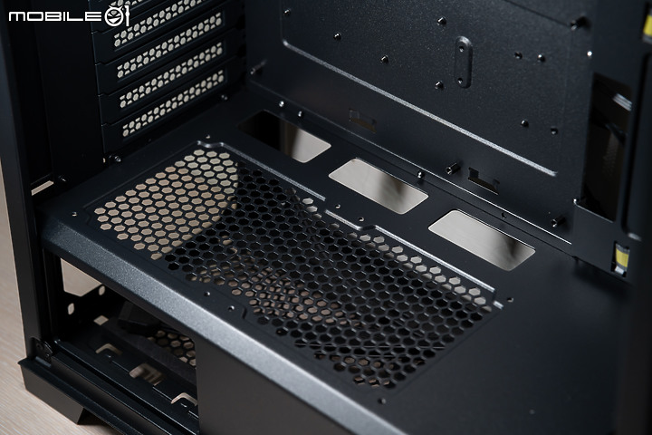 靜音性能兩者兼顧 ANTEC P10 FLUX