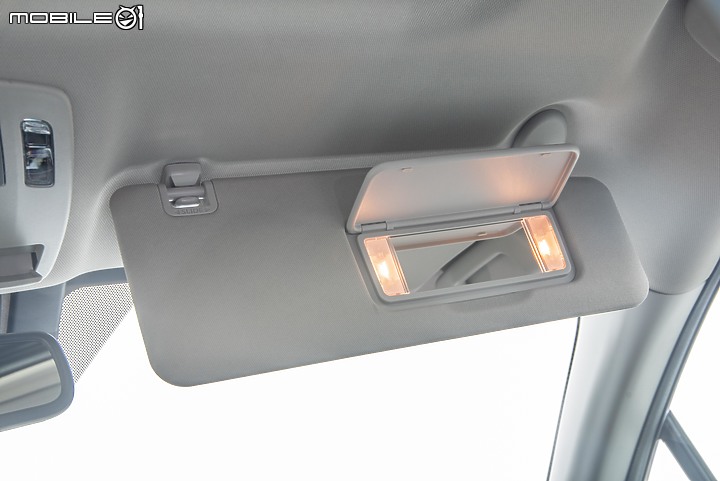Toyota大改款Sienna鉑金版試駕|動感、舒適、智慧集於一身的超強MPV!