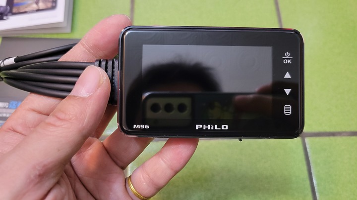 開箱~ 飛樂 M96 主機防撥水 + GPS 前後行車紀錄器