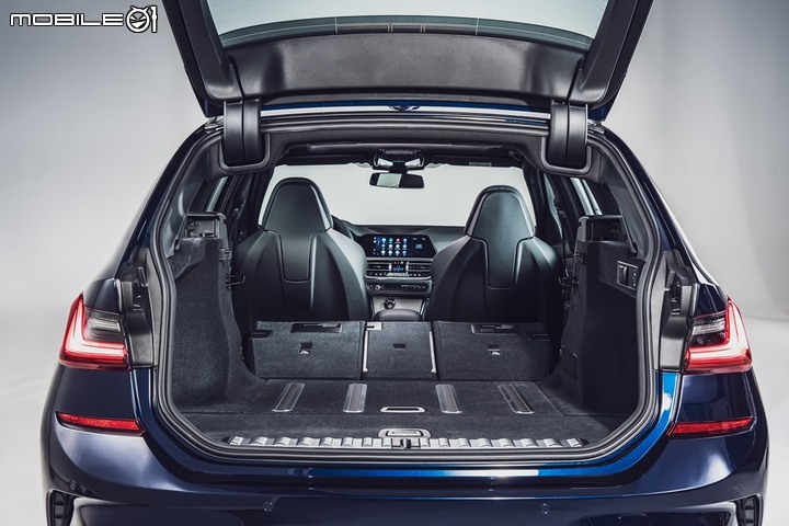 【國內新訊】BMW 330i/330i Touring夜型版限量上市,建議售價自289萬元起!