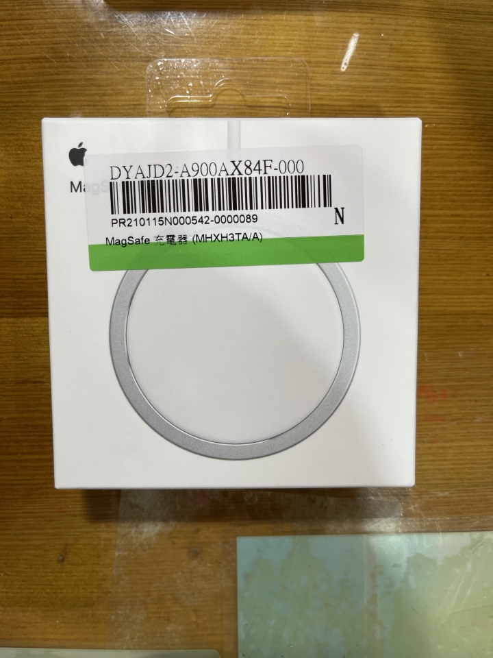 分享一下蘋果充電設備的開箱，Pd,vooc,magsafe,superdart