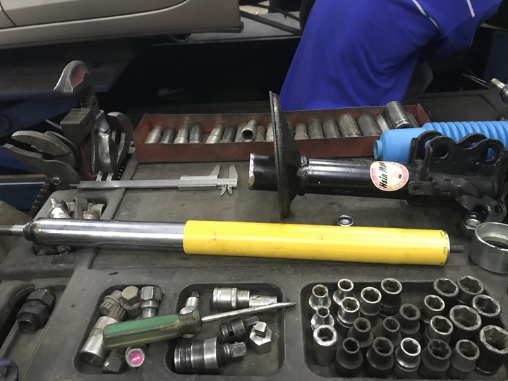 TOYOTA TERCEL  1.5 BILSTEIN 黃桶 B6  解除豐田避震器船行搖晃封印