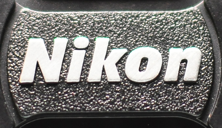 Nikon 35mm F1.8G DX 的小小紫邊測試