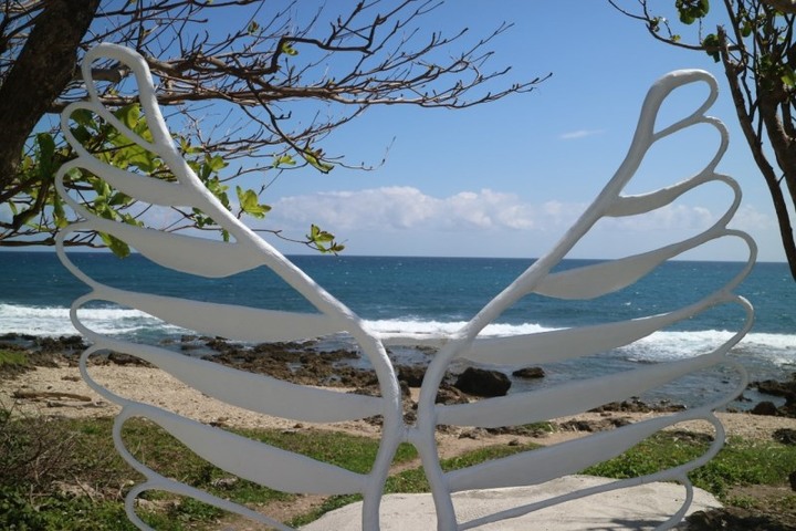 屏東景點︱坐擁海景第一排的絕美純白建築，望海喝咖啡超愜意