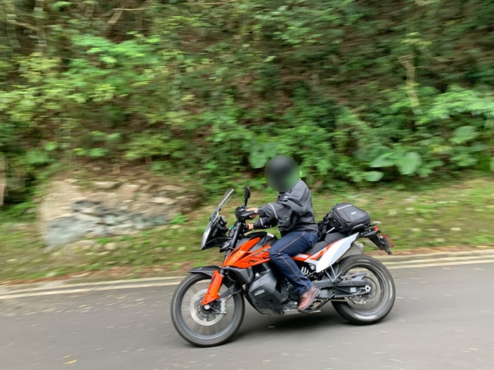 和KTM 790 Adventure,上陽明山追追春天的尾巴