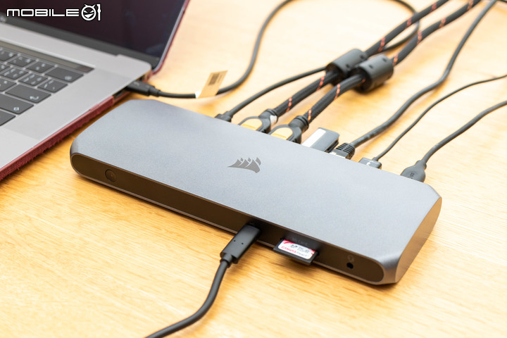 CORSAIR TBT100 Thunderbolt 3 Dock 試用 單一連線擴充多種週邊